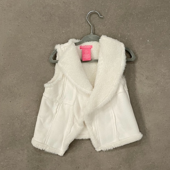 Isaac Mizrahi Shearling Vest - Size 2T - Picture 1 of 1
